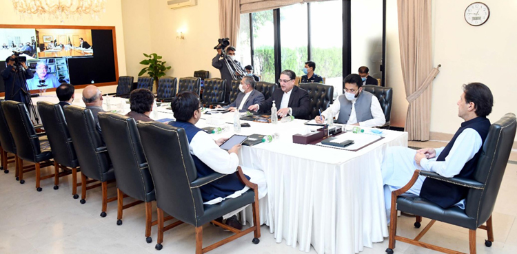 PM emphasises promoting clean & green houses, business projects