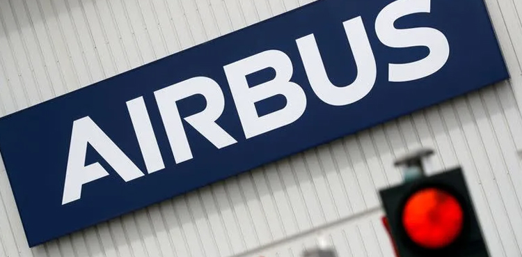 Airbus maintains lead over Boeing