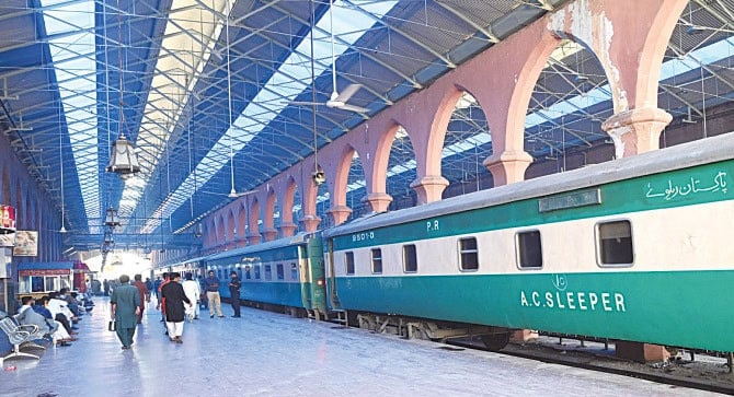 Railways hands over Tezgam Express to private sector