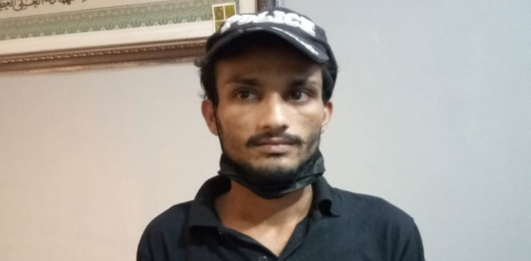 Pseudo policeman arrested in Karachi