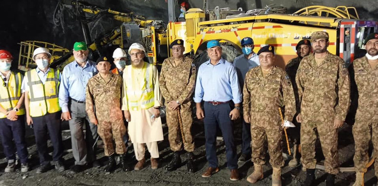 WAPDA chairman, Commander 10 Corps visit Diamer Basha Dam