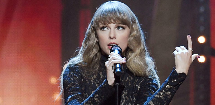Taylor Swift, Obama lead tributes in star-studded Rock Hall of Fame ceremony