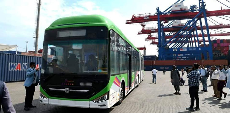 40 more buses for Green Line project reaches Karachi