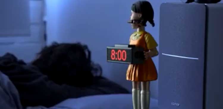 Video shows 'Squid Game Clock' wakes up people on time