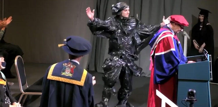 Can't afford graduation robe? See what this man did at his