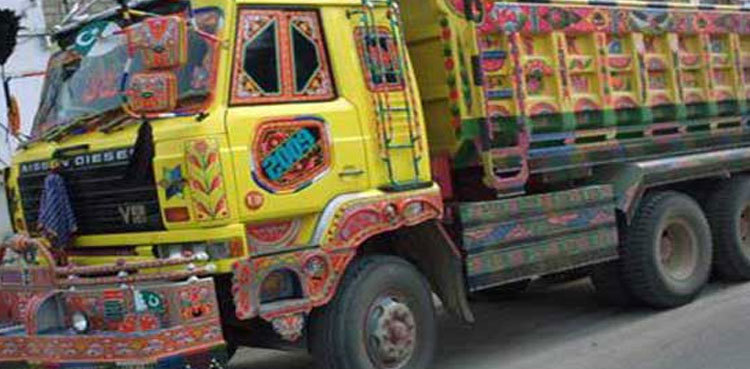 International Rules for Heavy Traffic Management: Lessons for Karachi Amid Rising Accidents