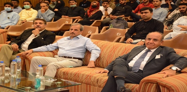 On world TV day panelists lament Pakistani content doesn't reflect society