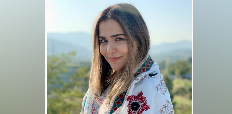 Humaima Malick issues warning to social media users