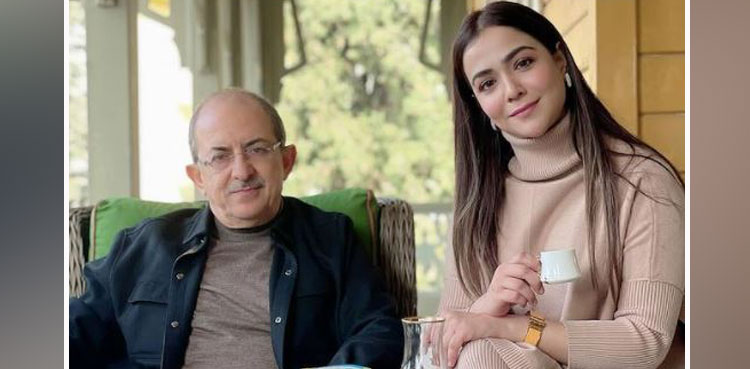Humaima Malick meets Ertugrul producer, picture goes viral