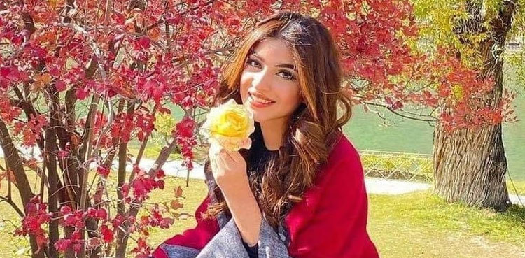 Kinza Hashmi's latest pictures, videos from Skardu trip go viral