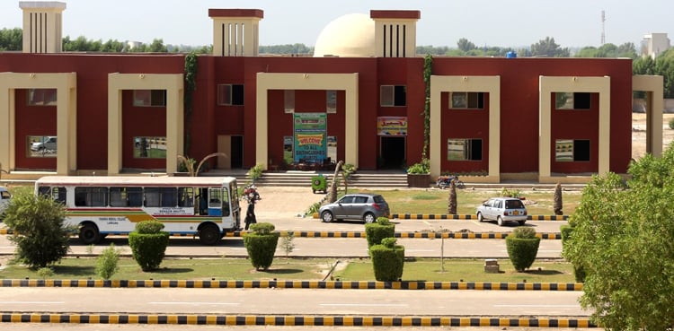 Student's death: Examinations of medical colleges in Larkana postponed