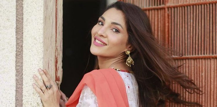 Actor Zhalay Sarhadi reveals beauty secrets