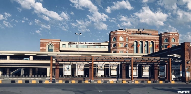 British DfT officials visit Lahore airport, inspect flights' security system