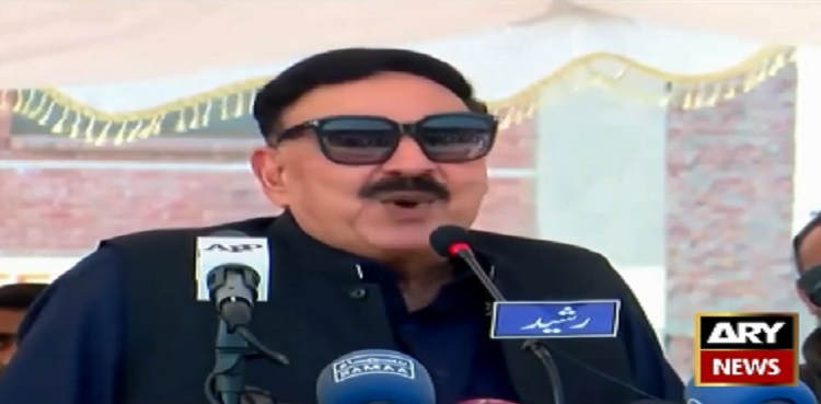 Sheikh Rasheed says 'railways ministry was easier as compared to interior'