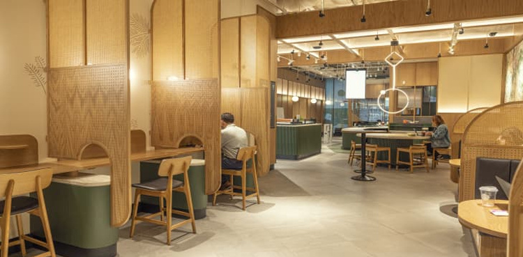 Starbucks and Amazon open cashier-less coffee shop