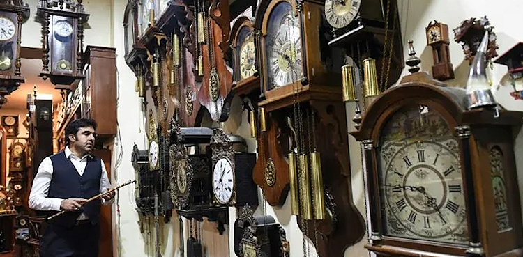 Gul Kakar: Pakistan's lonely clock collector