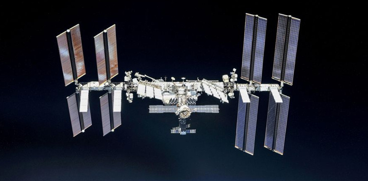 International Space Station swerves to dodge space junk