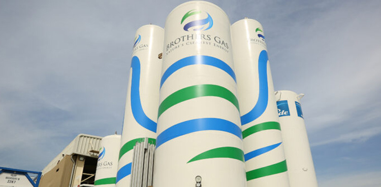 UAE firm to invest $15 million in Faisalabad SEZ: Abdul Razak Dawood