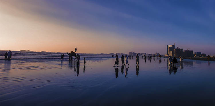 Karachi's Sea View to be turned into no-go area on New Year Eve  