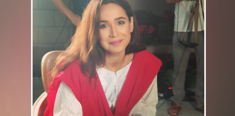 VIRAL: Faryal Mehmood dances to Sajan Das Na by Atif Aslam