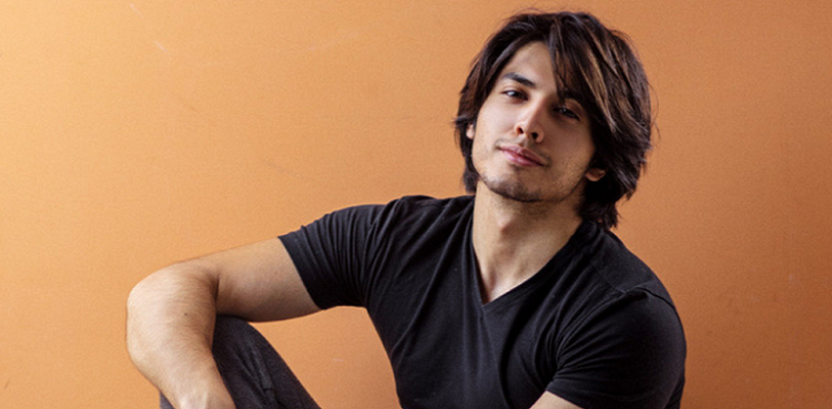 Former Miss Universe turns out to be a fan of Danyal Zafar