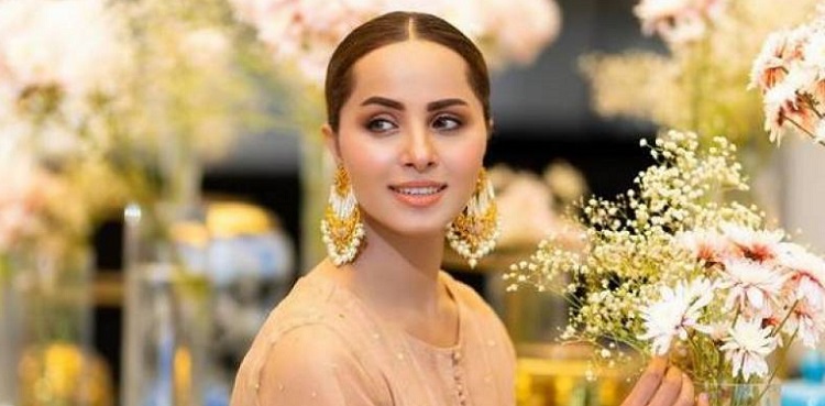 Nimra Khan's latest dance video goes viral