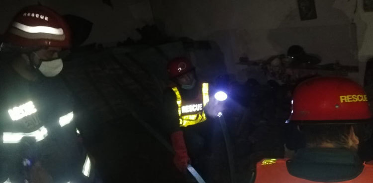 Four killed in roof collapse in Lahore