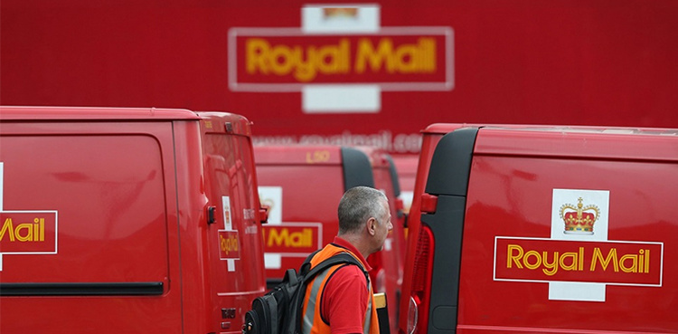 UK university staff, Scottish teachers, postal workers begin walkouts