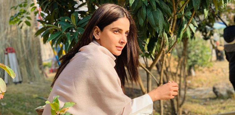 Looking for magic: Saba Qamar's new picture goes viral