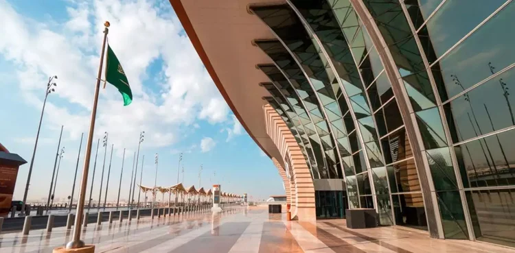 PIA hires 11 companies for quarantine services in Saudi Arabia