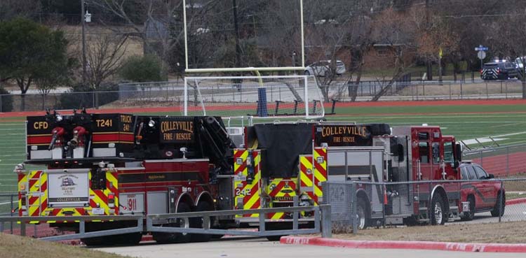 FBI storms Texas synagogue to release hostages, gunman dead