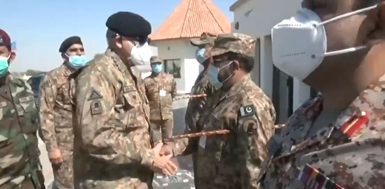 Monitories in Pakistan are equal citizens: COAS Bajwa