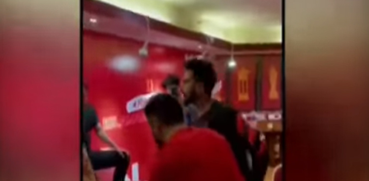 VIRAL: Islamabad United's Hassan Ali fights with teammates