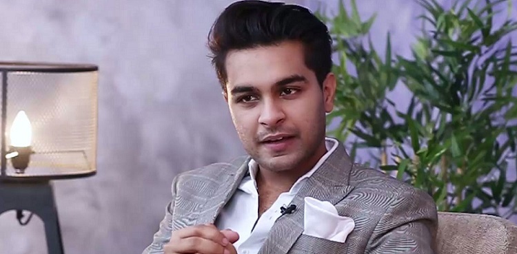 Asim Azhar debuts new look; fans react!