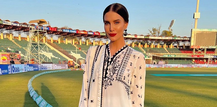 PSL 7: Erin Holland predicts the winner!