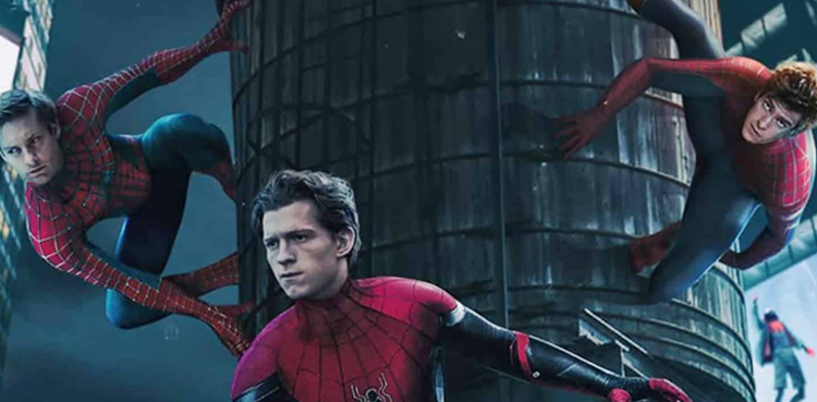 Spider-Man: Tom Holland, Andrew Garfield, Tobey Maguire reenact meme