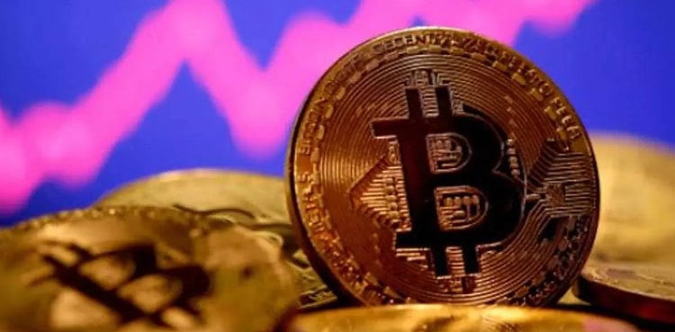 Bitcoin tops $100,000 on optimism over Trump crypto plans