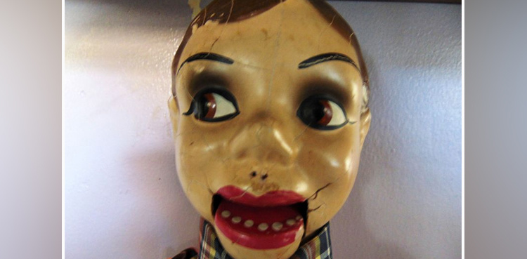 Viral: 'Haunted' doll leaves netizens horrified