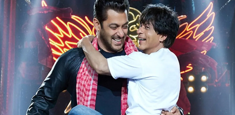 Salman Khan congratulates Bollywood king Shahrukh Khan