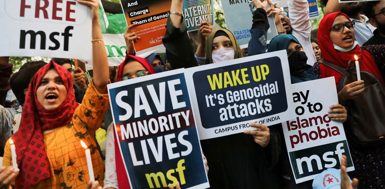 Clashes erupt in Indian capital during Hindu procession