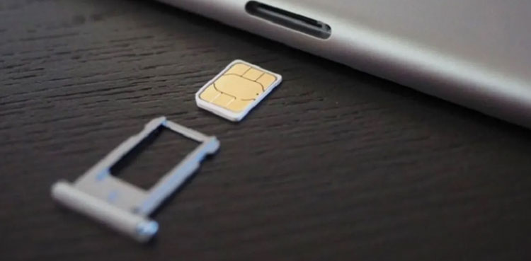 Android 13 will allow two carrier connections on one eSIM