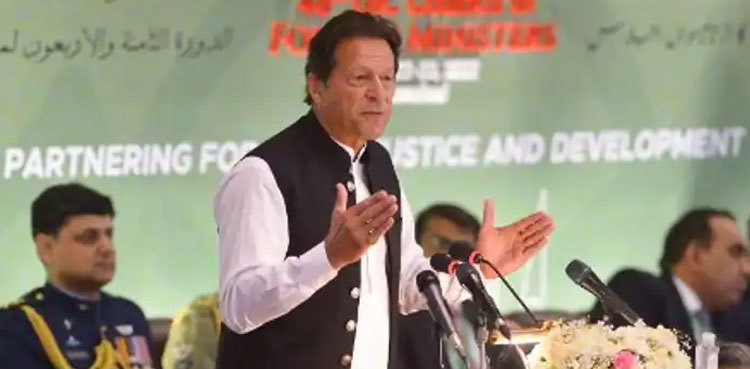 'Planted agent': ECP takes notice of Imran Khan's anti-CEC remarks