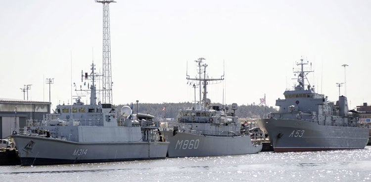 China to 'crush' foreign encroachment in South China Sea: official