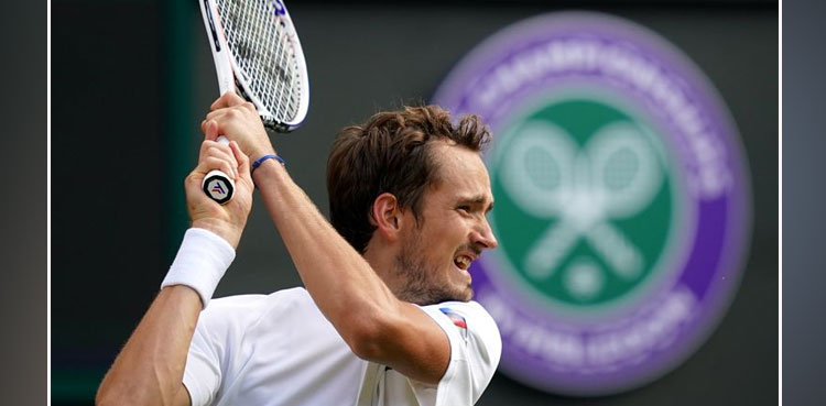 Wimbledon to ban Russian and Belarus players: report