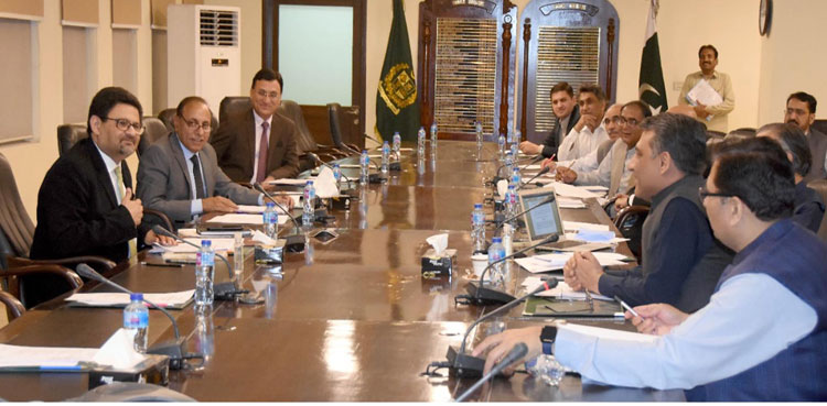 ECC okays Rs68bn grant to pay price differential to OMCs