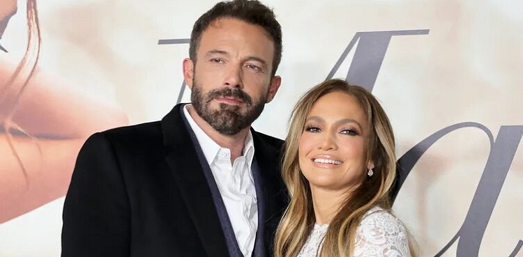 Jennifer Lopez confirms engagement to Ben Affleck - AGAIN!