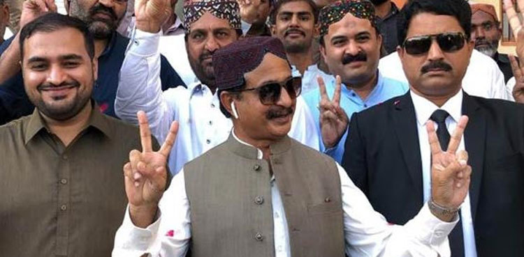 Haleem Adil Sheikh approaches PHC for bail in Azadi March cases