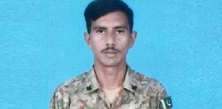 Pak Army soldier martyred in South Waziristan IED blast