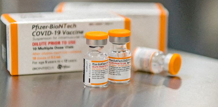 US FDA authorizes Pfizer's COVID booster shot for young children