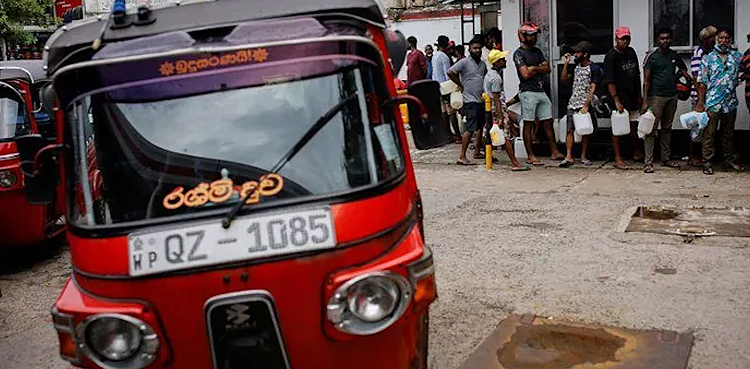 Sri Lanka woos foreign oil firms amid fuel shortages